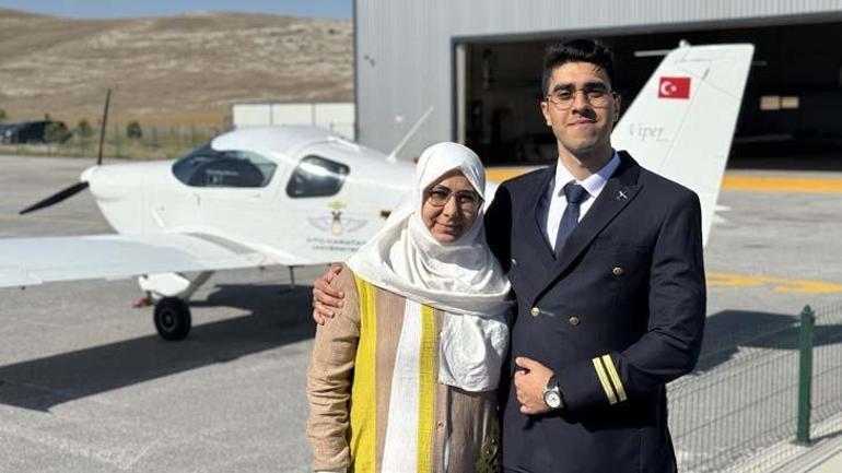 Konyalı anne oğluyla aynı kokpitte: Ona ders çalış demektense kendim ders çalıştım