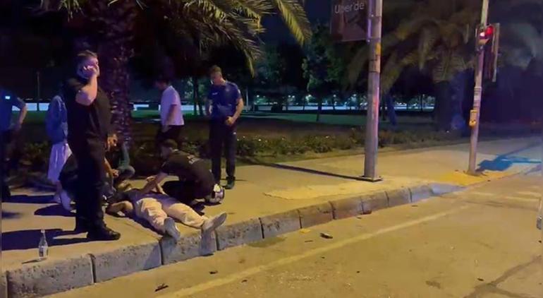 Motorcycle and car collided in Kadıköy, 2 people injured