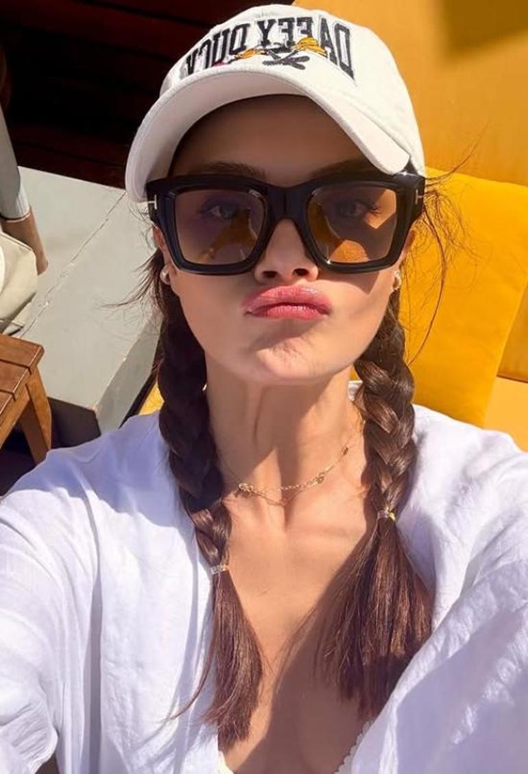 Sinem Ünsaldan yeni tatil paylaşımları Çok şımardım