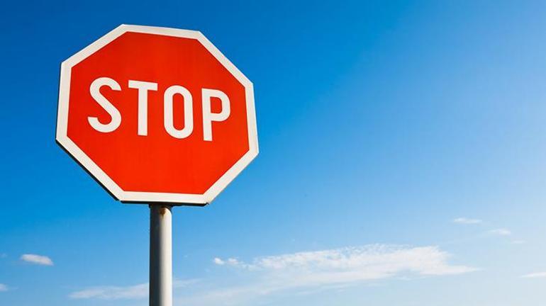 Sürücüler Kavşakta Öncelikle Hangi Uyarıları Dikkate Almalıdır Kavşakta Hangi İşaret Önceliklidir