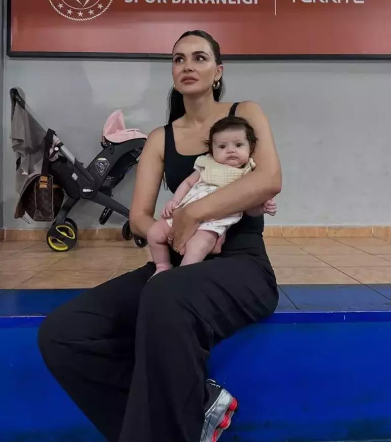 İşte Yasmin bebeğin son hali Zeynep Sever Demirel tatilden paylaştı