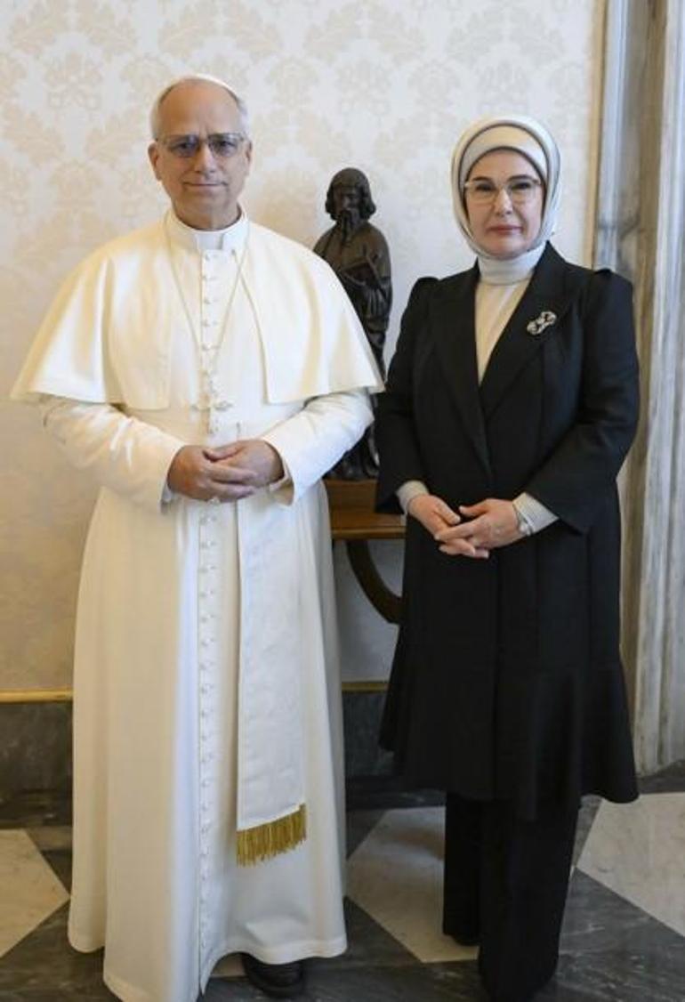 Emine Erdoğan, Papa 14. Leo ile görüştü