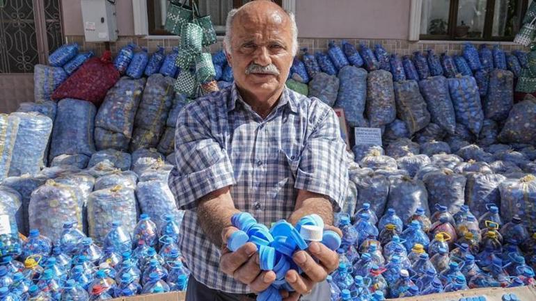 Bursanın sessiz kahramanı Emekli oldu, 15 yıldır sokak sokak geziyor