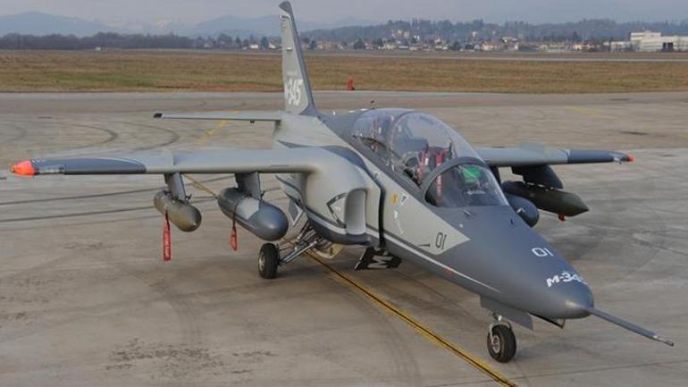 68666483d13a6e6d2d967d44 Hawklar emekli olacak! 3'lü yarışta Türk seçeneği: İngilizlerin radarında Hürjet var