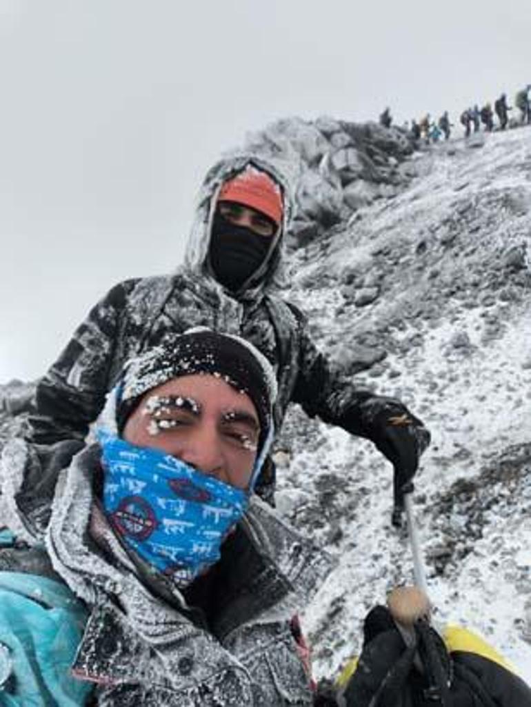 Ağrı Dağında temmuz soğuğu: Eksi 35 derece