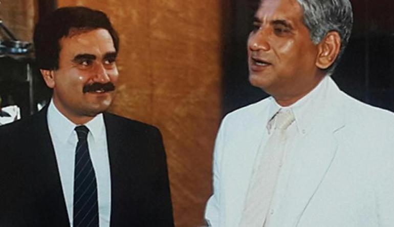Charles Correa: Çağdaş ve Yerel İklimin ve Simgeselliğin Mimarı