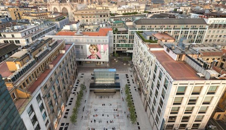 Apple Piazza Liberty