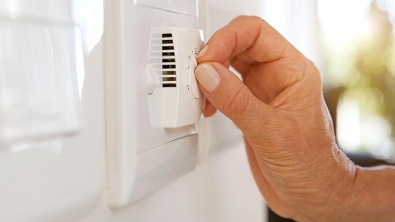 Serinleyeyim derken sağlığınızdan olmayın Klimaların kuruttuğu cilde dikkat