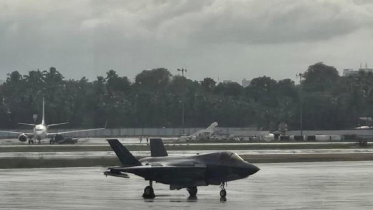 Mahsur kalan F-35in akıbeti ne olacak Pilot sandalye istedi: Gizli teknolojiye sahip
