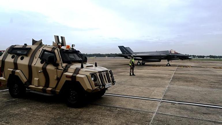 Mahsur kalan F-35in akıbeti ne olacak Pilot sandalye istedi: Gizli teknolojiye sahip