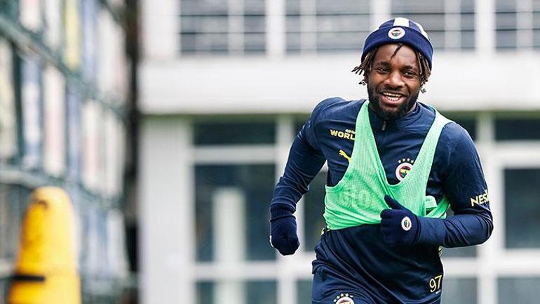 Allan Saint Maximinden doping iddiası Fenerbahçeden açıklama geldi