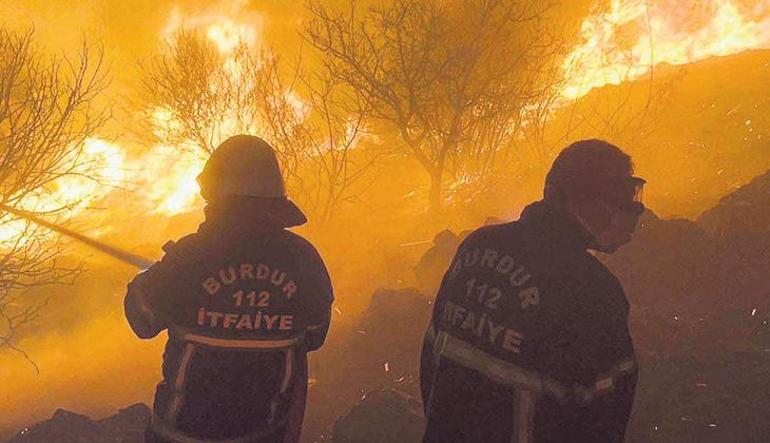 İzmir’in çeperi küle döndü Buca ve Ödemiş’te kabus sürüyor