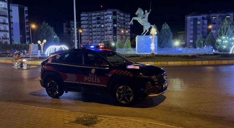686876d5bf2042513df9c795 Kısmi görme kaybı olan kişinin telefonunu çaldı