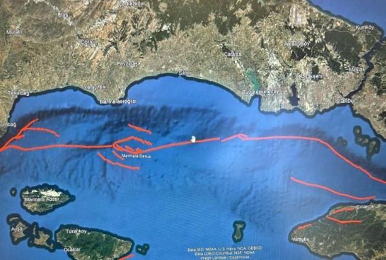 İstanbulda 3.8 büyüklüğünde deprem Uzmanlardan uyarı geldi