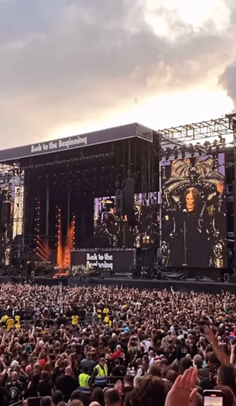Son kez sahneye çıktı Ozzy Osbourne sahnelere veda etti