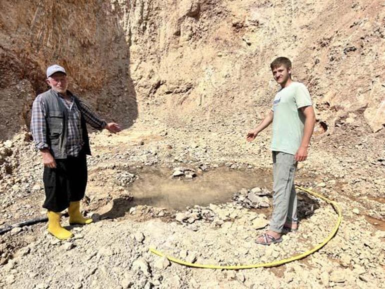 Mahalleli mutluluktan dört köşe: Borularla çekip şişelere dolduruyoruz