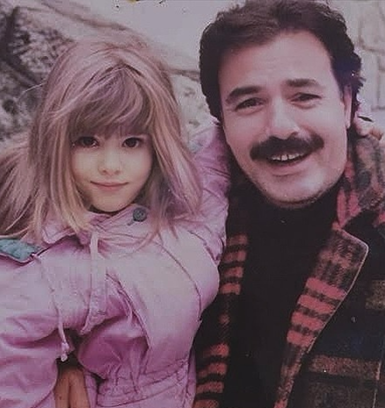 Tuğçe Tayfurdan duygulandıran paylaşım Ama yine de elin omzumda