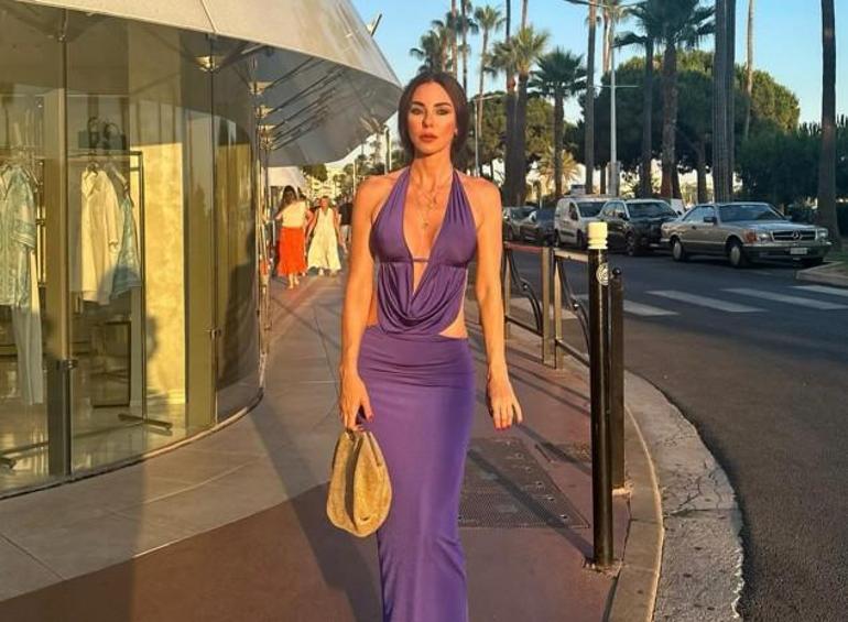 Fiziğiyle gençlere taş çıkarttı Defne Samyeli son pozlarıyla Instagramı salladı