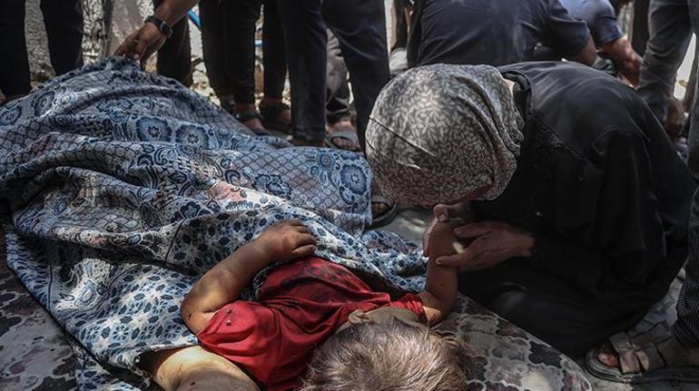 Gazzeden yürek dağlayan görüntüler: Her gün ayrı bir katliam