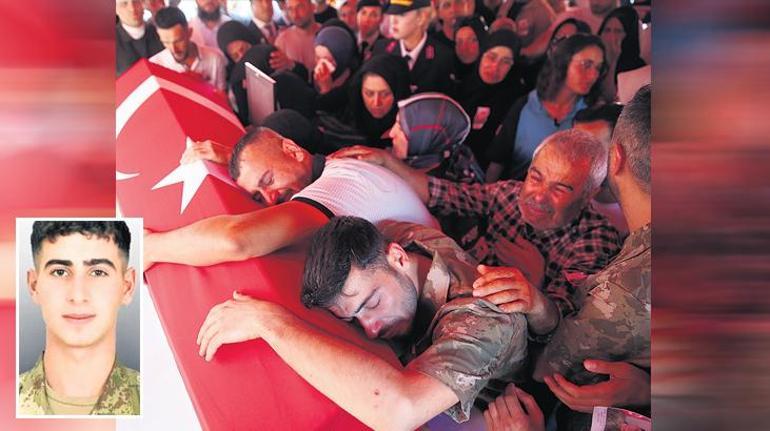 10 şehide veda Son bakışlar...