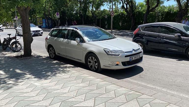 Eskişehir’de kural tanımaz sürücü kazaya neden oldu: Umursamadan yoluna devam etti
