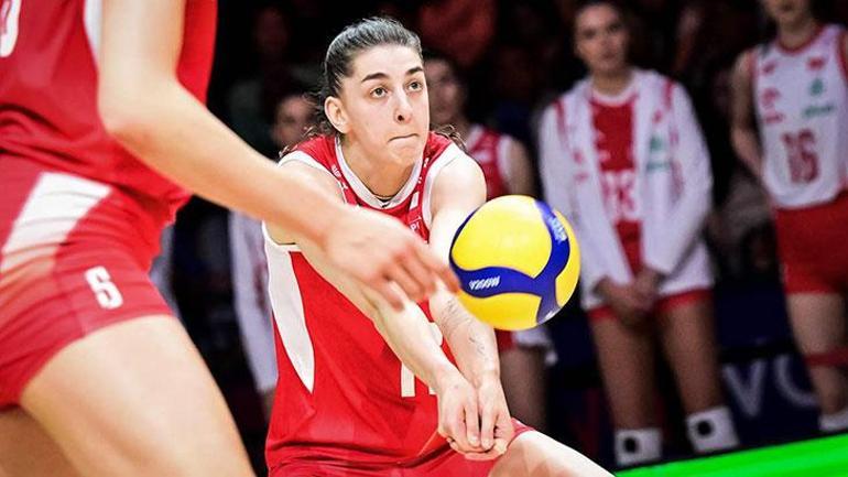 Galatasarayın yeni transferi Lukasik, Polonyaya şov yaptı