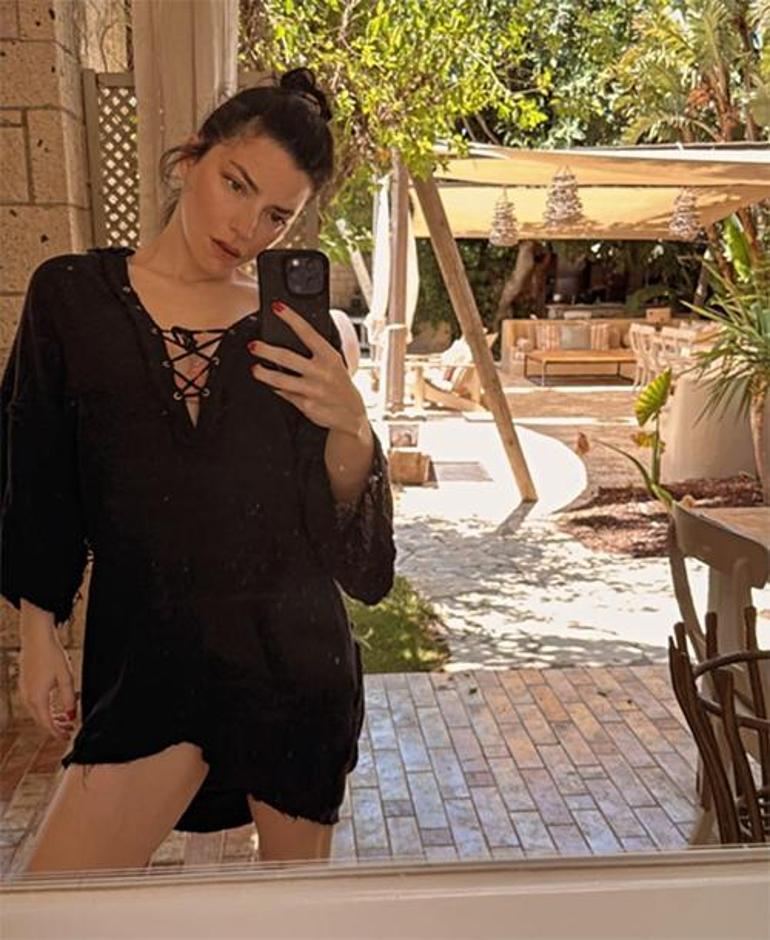 Havuz pozuyla olay oldu Merve Boluğur tatilden paylaştı