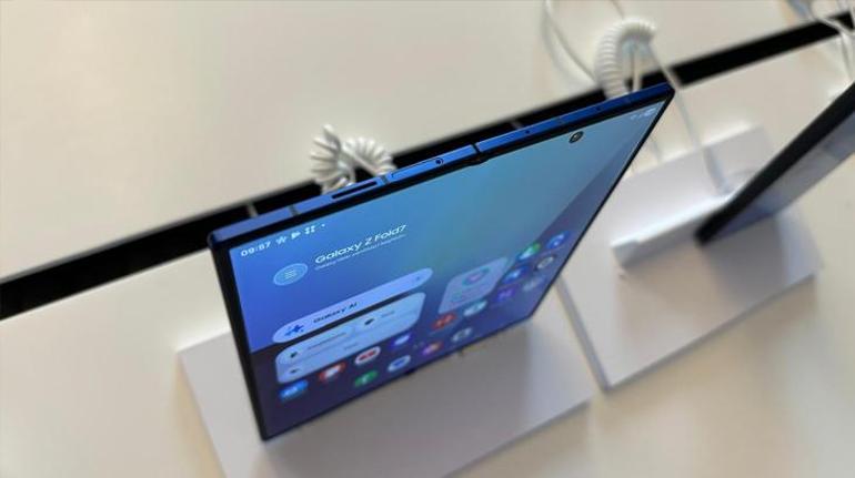 Samsung Galaxy Z Fold 7 wordt geleverd met een lichter en groter scherm