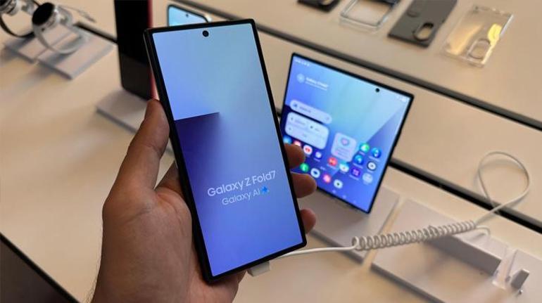 Samsung Galaxy Z Fold 7 wordt geleverd met een lichter en groter scherm