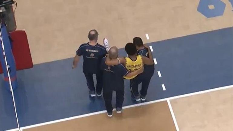Fenerbahçenin yıldızı Ana Cristinada sakatlık şoku Tekerlekli sandalyeyle izledi