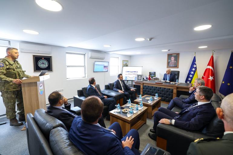 686fa6ec280d2d4b642c2fc6 TBMM Başkanı Kurtulmuş, Bosna Hersek’te EUFOR Türk Temsil Heyeti Başkanlığı’nı ziyaret etti