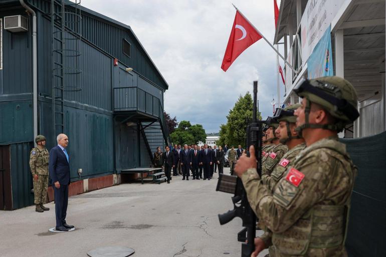 686fa6ed280d2d4b642c2fcb TBMM Başkanı Kurtulmuş, Bosna Hersek’te EUFOR Türk Temsil Heyeti Başkanlığı’nı ziyaret etti