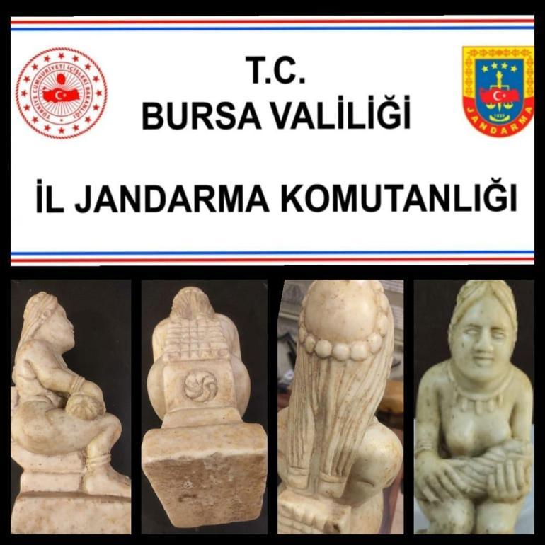 Bagajda tarih taşımışlar Bursa’da 1700 yıllık heykel ele geçirildi