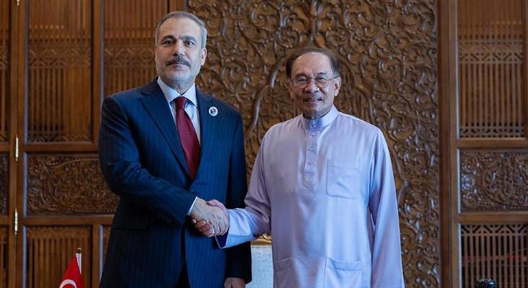 Les activités diplomatiques du ministre des Affaires étrangères Hakan Fidan dans le contexte de l'ASEAN se poursuivent