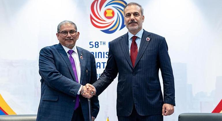 Les activités diplomatiques du ministre des Affaires étrangères Hakan Fidan dans le contexte de l'ASEAN se poursuivent