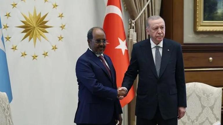 68713780407805e46c039eed Erdoğan'ın Somali Cumhurbaşkanı Mahmud ile bir araya geldi! İşte görüşmeye ilişkin detaylar