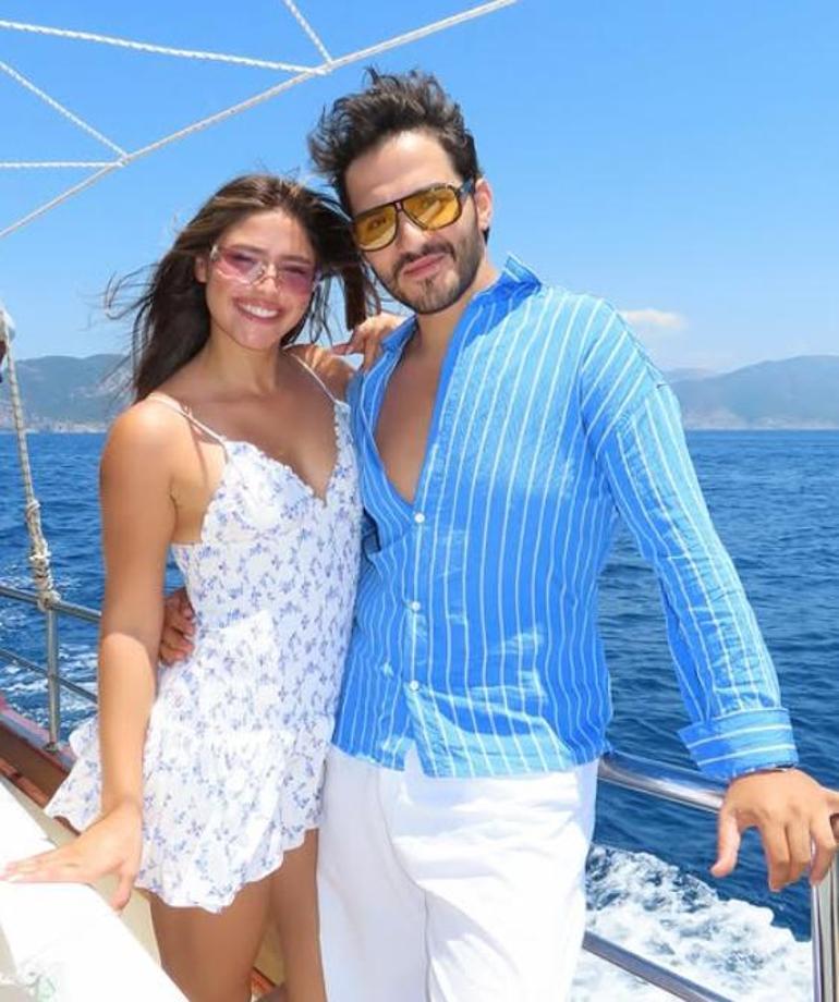 Survivor ended, but their friendship didn't end. This time, they met on vacation.