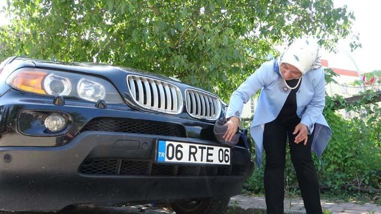68721264280d2d4b642c3ba6 Yıllardır bu günü bekledi: Yalnızca plakasından dolayı bu aracı aldım