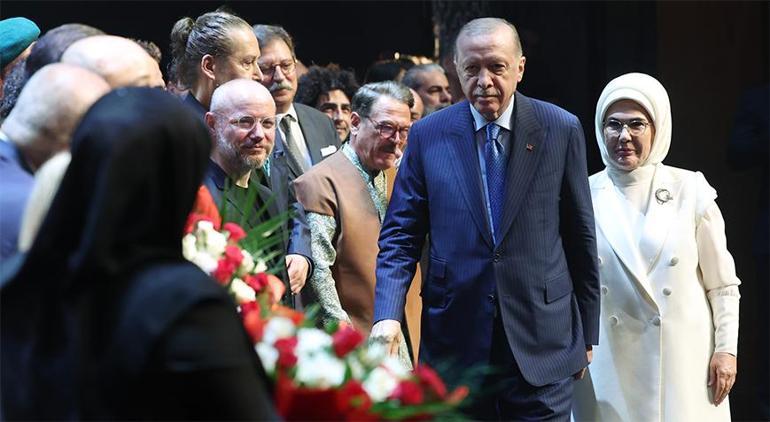 6876b6b3bf2042513df9f524 Cumhurbaşkanı Erdoğan 'En Uzun Gece' destanının ilk temsiline katıldı