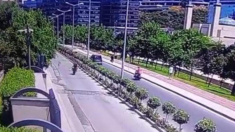 6878b21fd13a6e6d2d96bcf6 Motosiklette tek teker gösterisi facia ile bitti! 17 yaşındaki genç hayatını kaybetti
