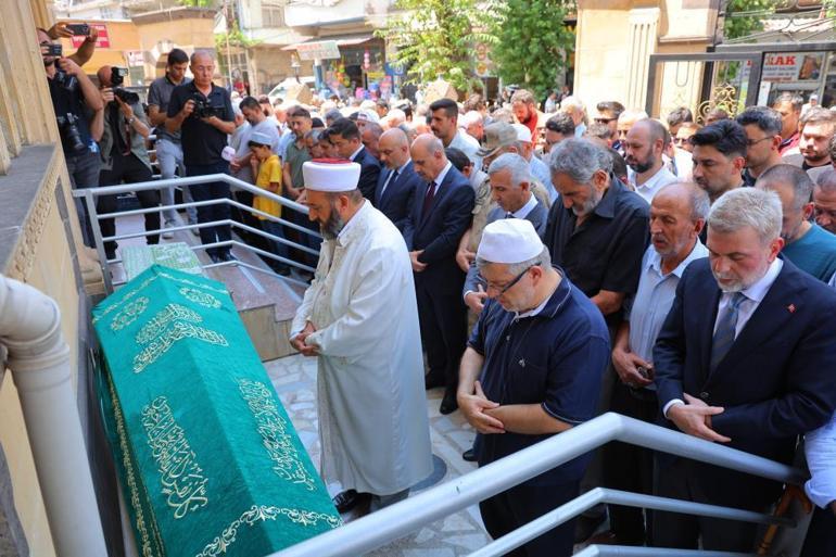Hayata değer denilen bina, 3 kişiye mezar oldu Rezidansta yaşayanlar konuştu: Şimdi biz de korkuyoruz