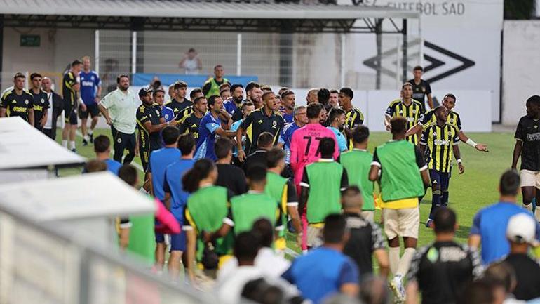 Fenerbahçenin Portimonense maçında ortalık karıştı Yedek kulübesi sahaya girdi