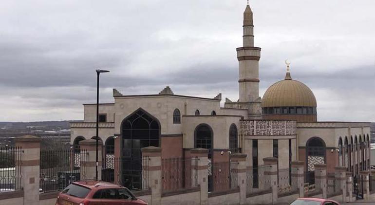 687a1f55d13a6e6d2d96c297 Böylesi görülmedi! Cami önüne 4 kez fare bıraktı, hapis cezasına çarptırıldı