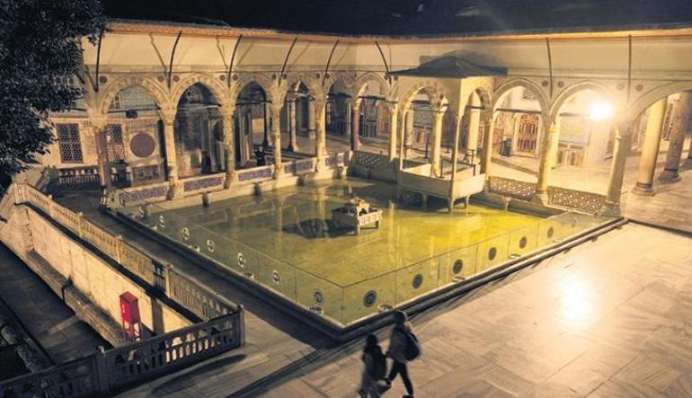 Topkapı Sarayı’nda gecenin büyüsü