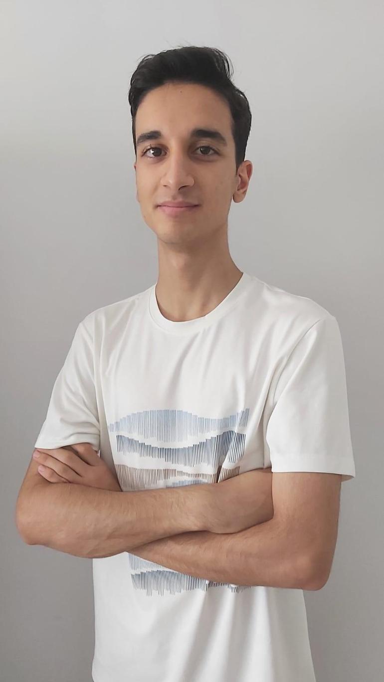 687b51bad13a6e6d2d96c8f1 YKS Türkiye birincisi Ahmet Eren Özyurtseven konuştu! İşte tercih edeceği bölüm