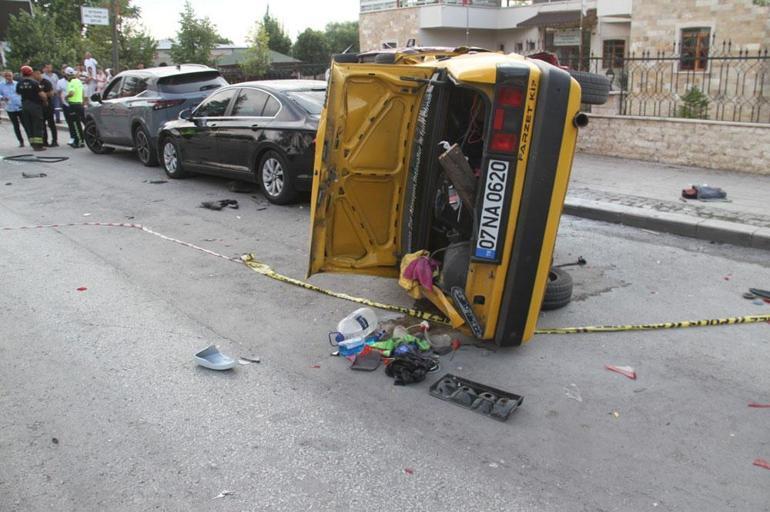 687d3444d13a6e6d2d96d282 Makas atan ehliyetsiz sürücü ortalığı savaş alanına çevirdi