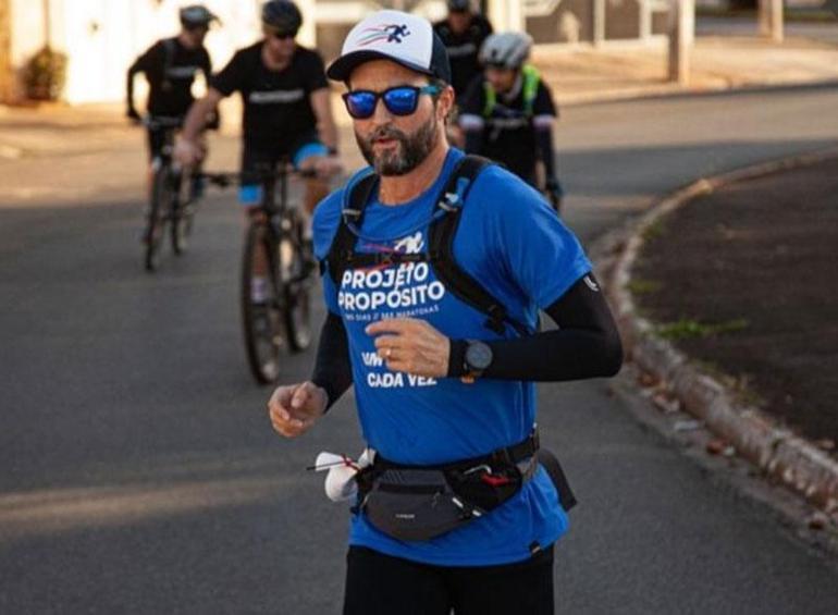 Ele correu 366 maratonas em 1 ano, e aqueles que examinaram seu coração viram 4 mudanças incríveis.