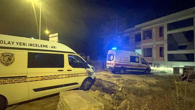 68835e49ba1ad627b368f198 Okul inşaatında erkek cesedi bulundu