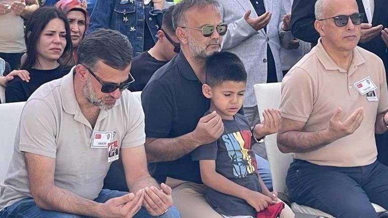 6885f27ea24008c540a880f5 Kazada hayatını kaybeden komiser, törenle memleketine uğurlandı