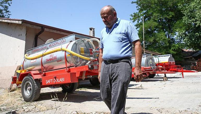 688a2517a24008c540a88fad Patlayan lastikle yangına su taşıyan çiftçiye, 3 tanker hediye edildi! 2'sini bağışladı